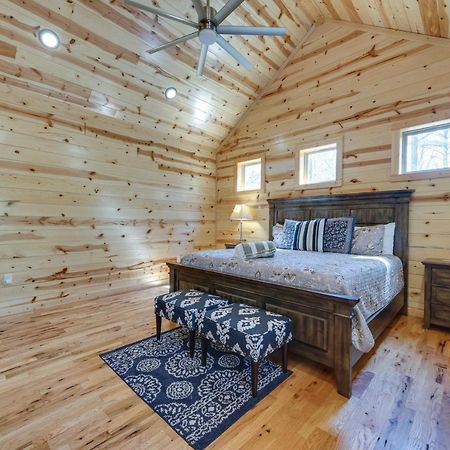 Luxe Broken Bow Cabin Game Room, Fire Pit And Deck! Extérieur photo